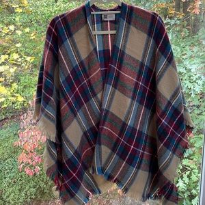 Plaid blanket shawl
